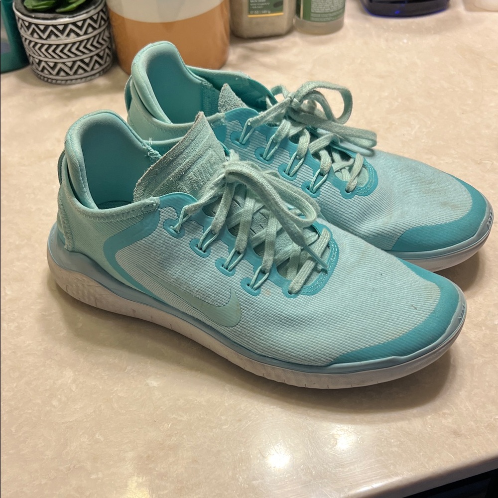 Nike Aqua Blue Running Shoes